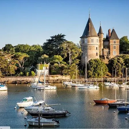 Location Saisonniere Hébergement de vacances Chauvé